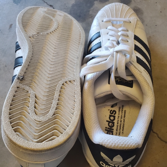 Adidas - Picture 4 of 4